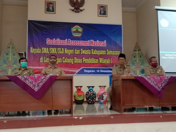 Kacabdin Launching Website Cabang Dinas Pendidikan Wilayah 1