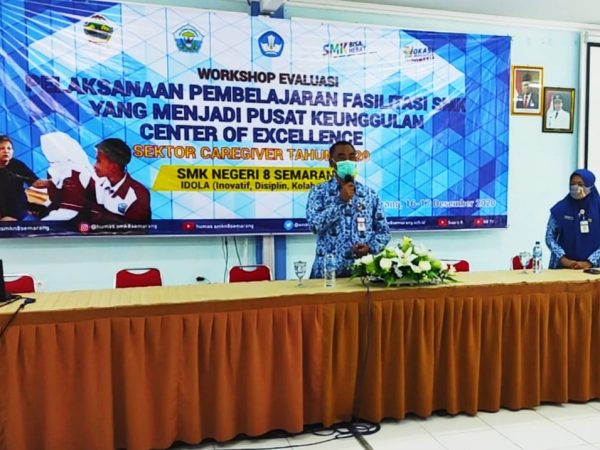 Workshop CoE di SMKN 8 Semarang