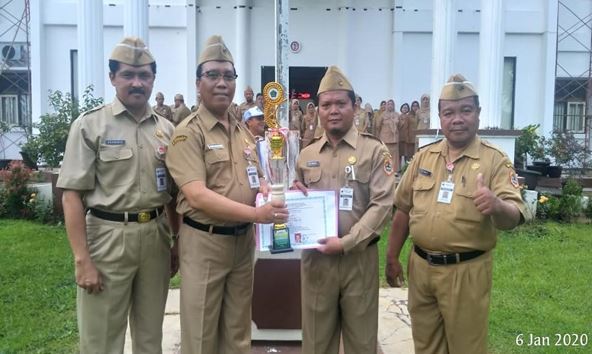 Guru PAI SMKN 11 Semarang Sabet Juara 1