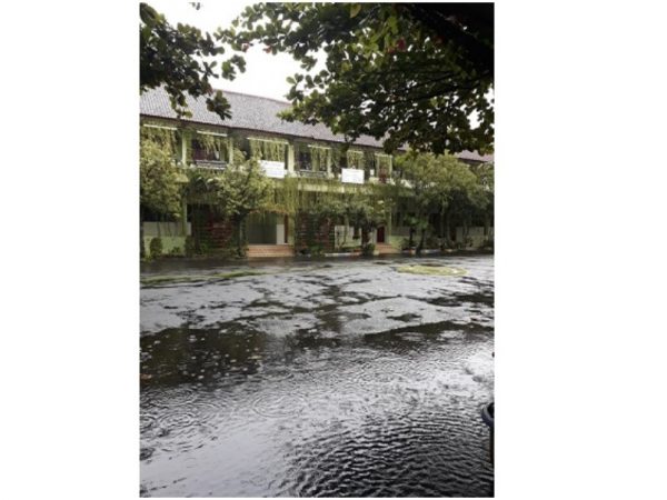 Waspadai Banjir, Tim Siaga Bencana SMAN 14 Semarang Gelar Jaga Sekolah