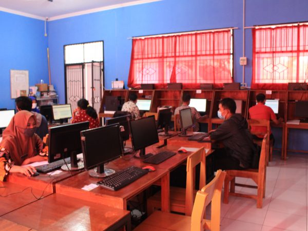 SMKN 1 Tuntang Selenggarakan Tryout Tes Seleksi PPPK Menggunakan CAT SMKN 1 Tuntang Selenggarakan Tryout Tes Seleksi PPPK Menggunakan CAT