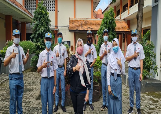 Luar Biasa, 18 Siswa SMKN 3 Semarang Lolos SNMPTN & SNMPN