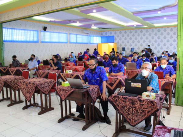 Workshop Hari Kedua SMKN 4 Semarang Workshop Hari Kedua SMKN 4 Semarang