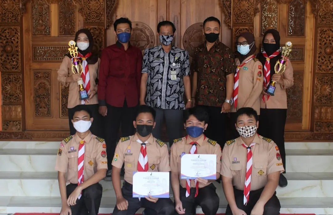 Pramuka SMK N 4 Semarang Tetap “Ukir Prestasi Tiada Henti” Dimasa Pandemi