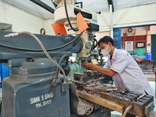 SMKN 5 Semarang Mengikuti LKS SMK “Prototype Modelling” Tingkat Jawa Tengah 2021