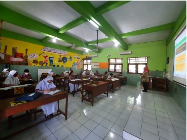 Simulasi Pembelajaran Tatap Muka SMA Negeri 6 Semarang