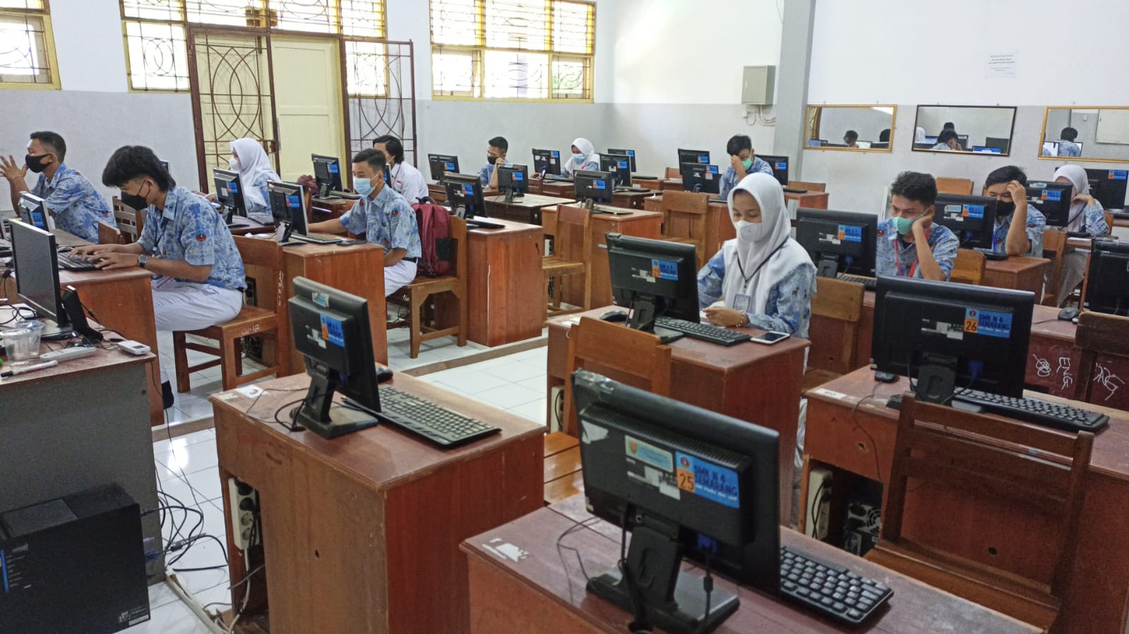 SMKN 4 Semarang “Ukir Prestasi Tiada Henti” Laksanakan Gladi Bersih ANBK Tahun 2021 SMKN 4 Semarang “Ukir Prestasi Tiada Henti” Laksanakan Gladi Bersih ANBK Tahun 2021
