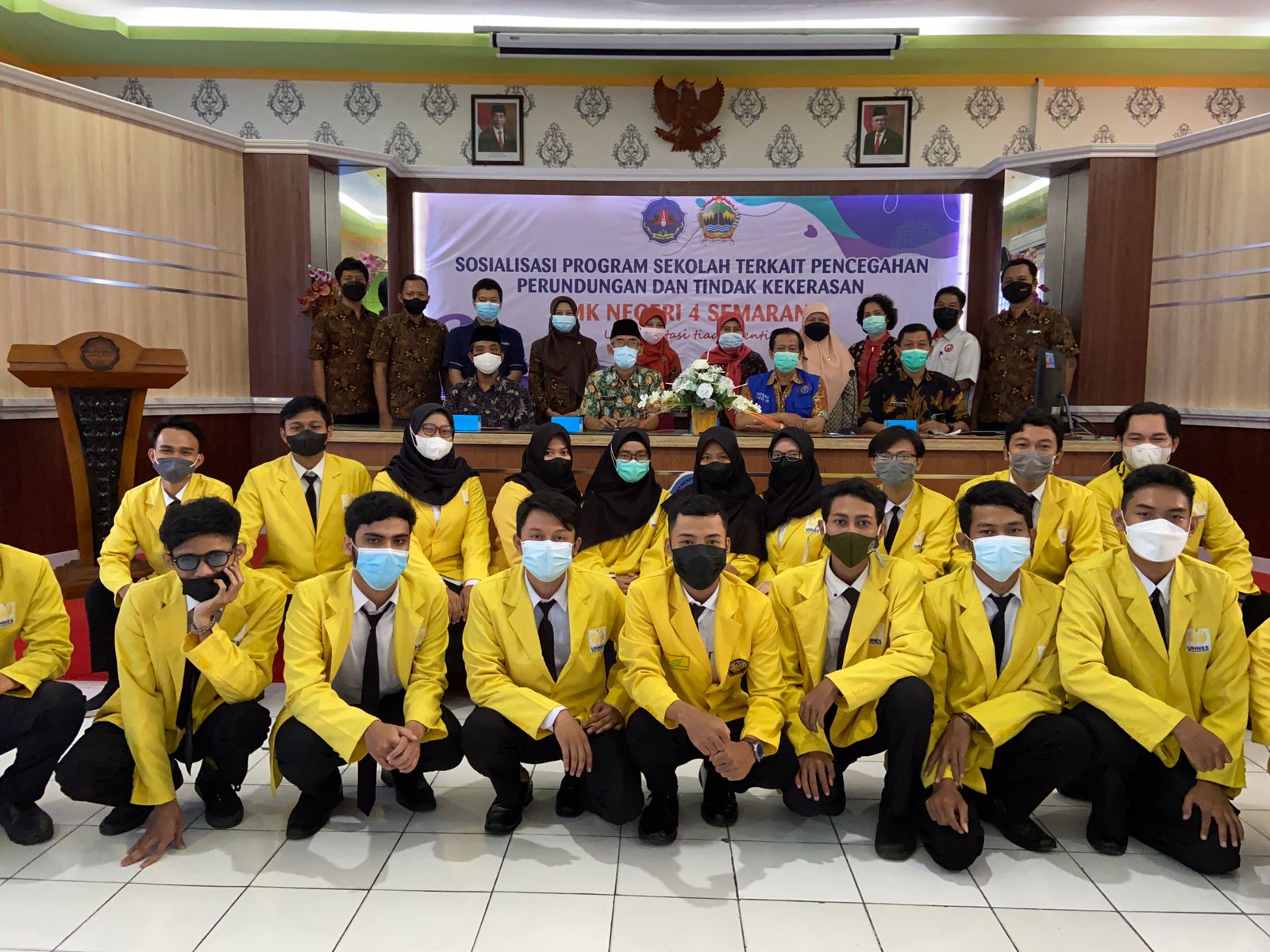 Penarikan Mahasiswa PLP Unnes 2021 Di SMK Negeri 4 Semarang “ Ukir Prestasi Tiada Henti”