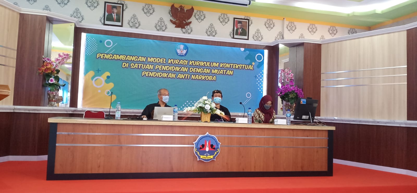 Pendampingan Kurasi Kurikulum Muatan Pendidikan Anti Narkoba di SMKN 4 Semarang  “Ukir Prestasi Tiada  Henti”