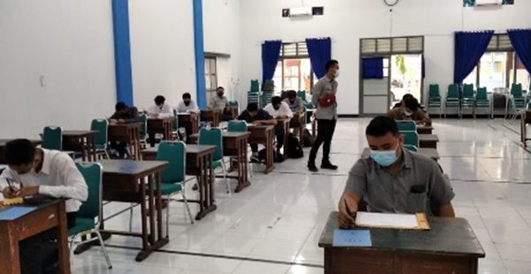 Alumni SMK Negeri 1 Semarang Ikuti Rekrutmen Tenaga Kerja PT Hillconjaya Sakti Jakarta