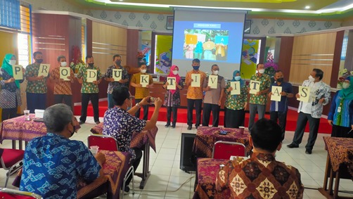 SMKN 4 Semarang siap bangun Budaya Kerja 4K (Kreatif,Kritis,Komunikatif,Kolaboratif)