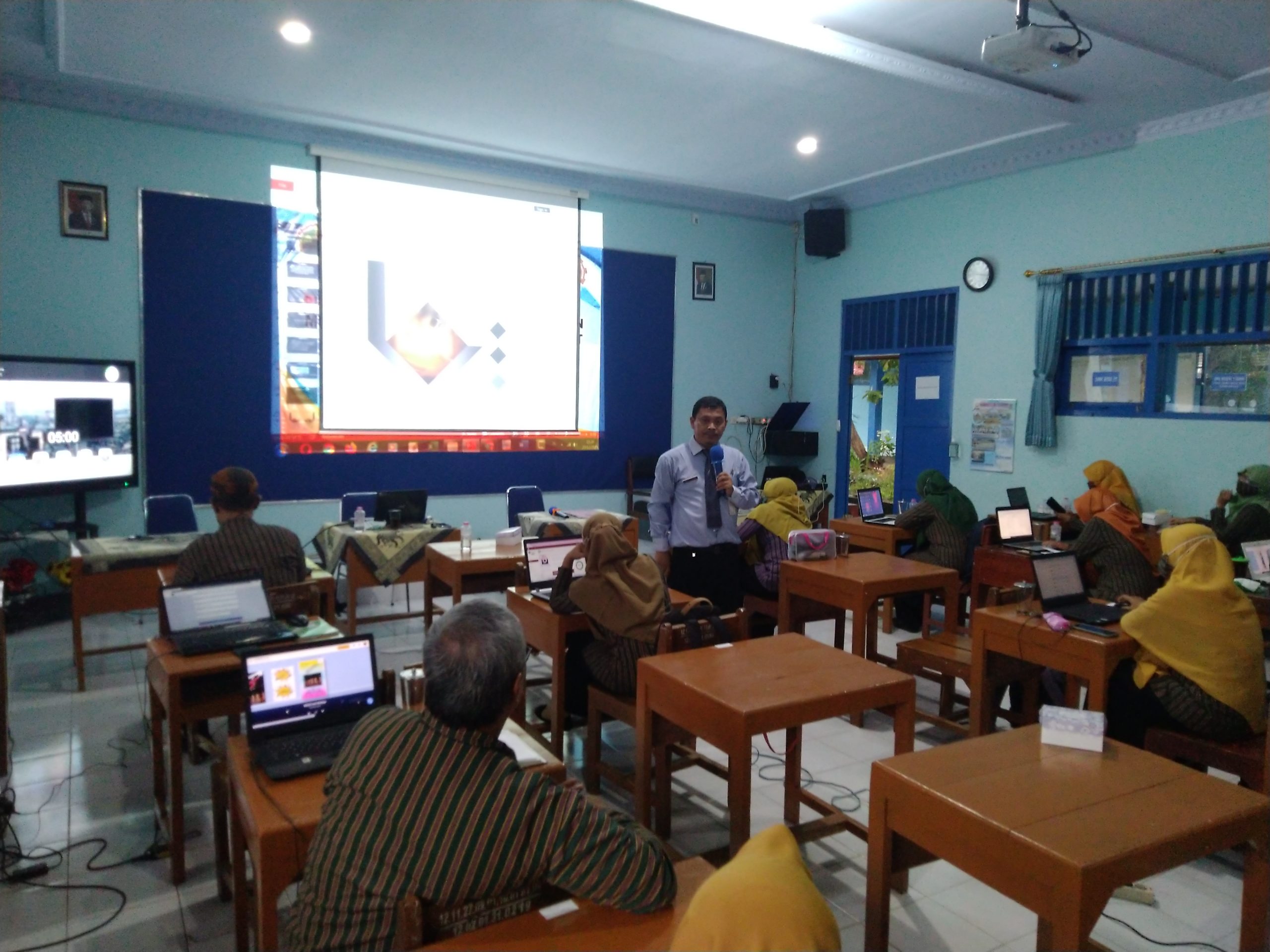 Tingkatkan Pembelajaran Berbasis IT, SMKN 1 Sambi Undang SMKN 1 Tuntang Tingkatkan Pembelajaran Berbasis IT, SMKN 1 Sambi Undang SMKN 1 Tuntang