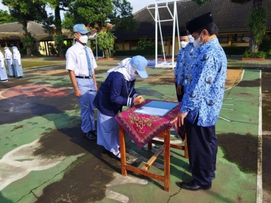 Sertijab Pengurus OSIS SMAN 1 Bergas