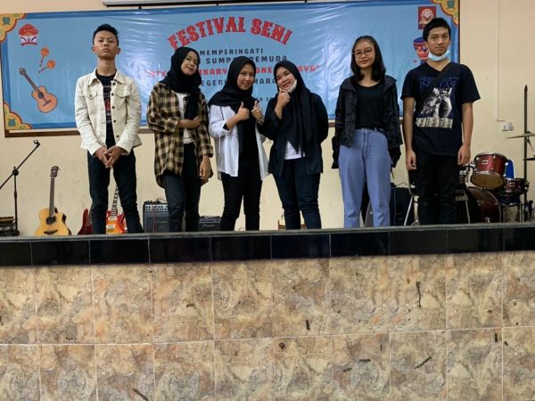 “Six Teenagers” SMK N 5 Semarang Juara di KKGSI Seni Budaya