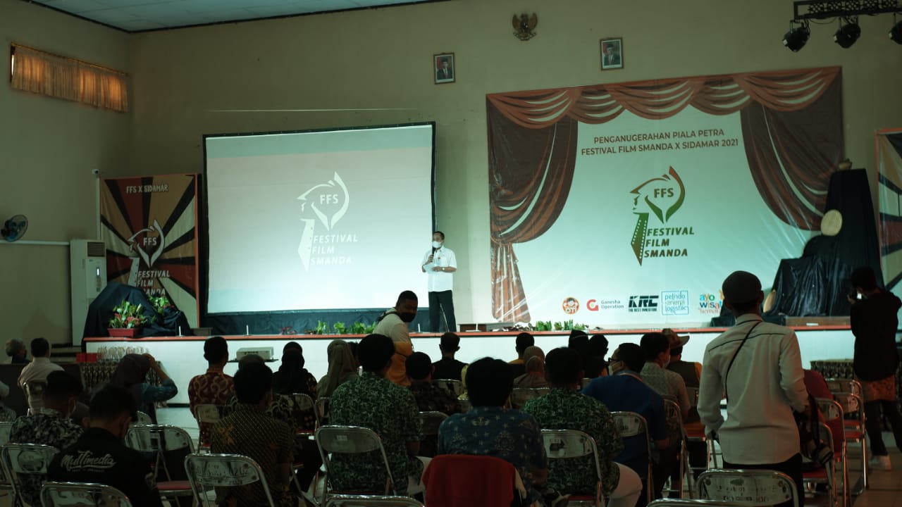 Keren! SMAN 2 Semarang Sukses Selenggarakan Festival Film SMANDA Keren! SMAN 2 Semarang Sukses Selenggarakan Festival Film SMANDA