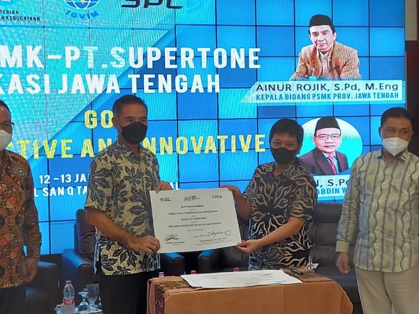 Perkuat Teaching Factory, SMKN 10 Semarang Ikuti Vokasi Jawa Tengah go Productive and Innovative Perkuat Teaching Factory, SMKN 10 Semarang Ikuti Vokasi Jawa Tengah go Productive and Innovative