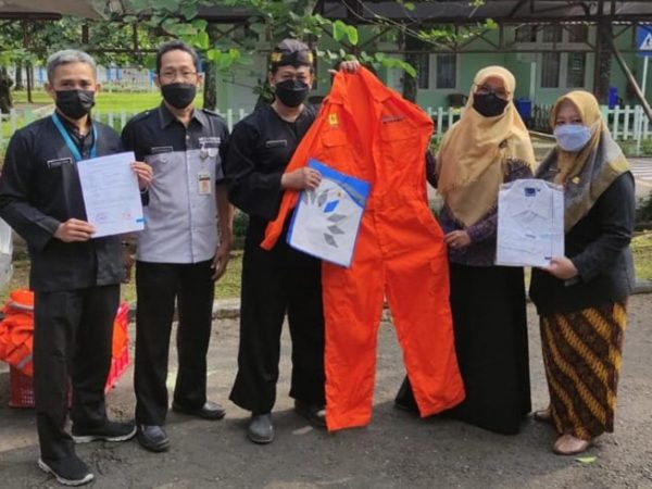 SMKN 4 Terima Hibah Aset Eztra Comtable dari PT PLN (Persero) UPDL Semarang