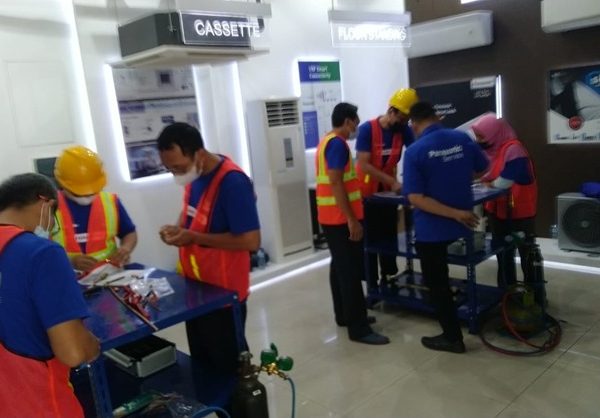 SMKN 4 Semarang ikuti Diklat Panasonic Materi Training Brazing