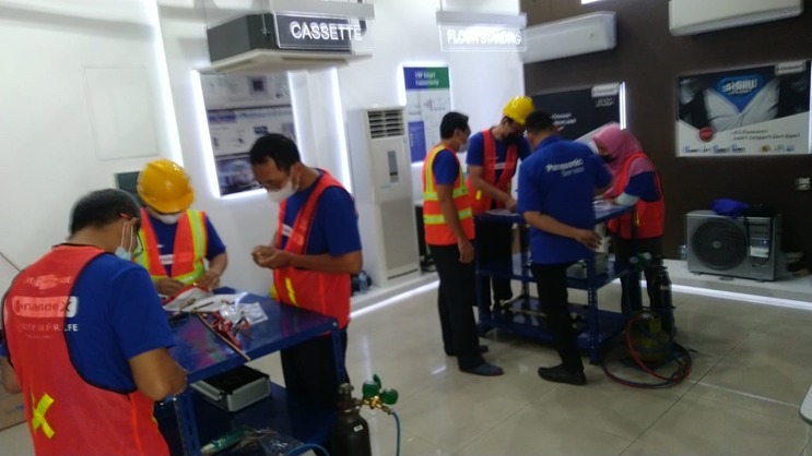 SMKN 4 Semarang ikuti Diklat Panasonic Materi Training Brazing