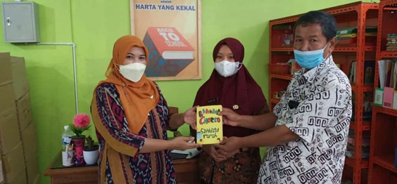 Badan Arsip dan Perpustakaan Propinsi Jawa Tengah Dorong Program Literasi Siswa SMKN 4 Semarang