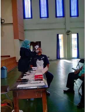 SMK Yayasan Pharmasi Melaksanakan Swab Antigen