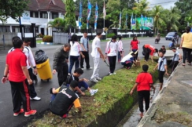 BANJIR DAN BESTIE BANJIR DAN BESTIE