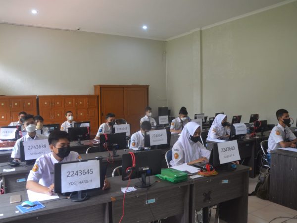 Rekruitmen Denso Program Kosen