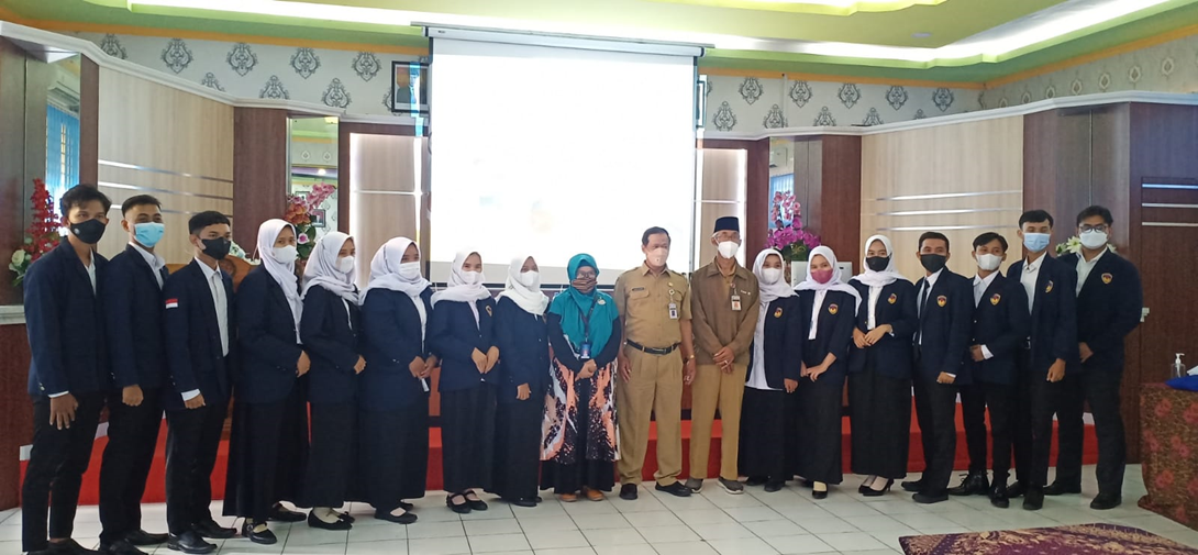 16 Mahasiswa UPGRIS Magang di SMKN 4 Semarang