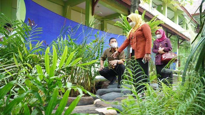 Pojok Literasi Arkeologi Bentuk Generasi Pelestari Cagar Budaya Pojok Literasi Arkeologi Bentuk Generasi Pelestari Cagar Budaya