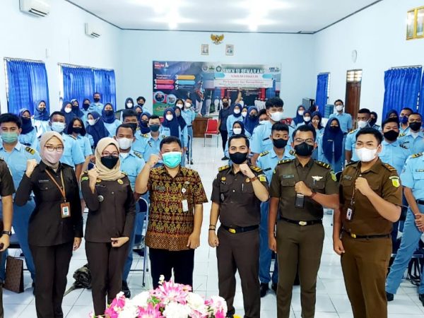 JMS Sahabat Pelajar, Menjadi Pribadi yang Sadar dan Tertib Hukum
