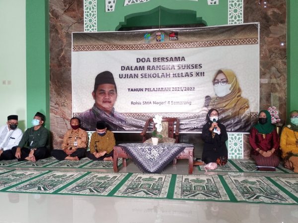 SMAPA Dalam Doa Bersama
