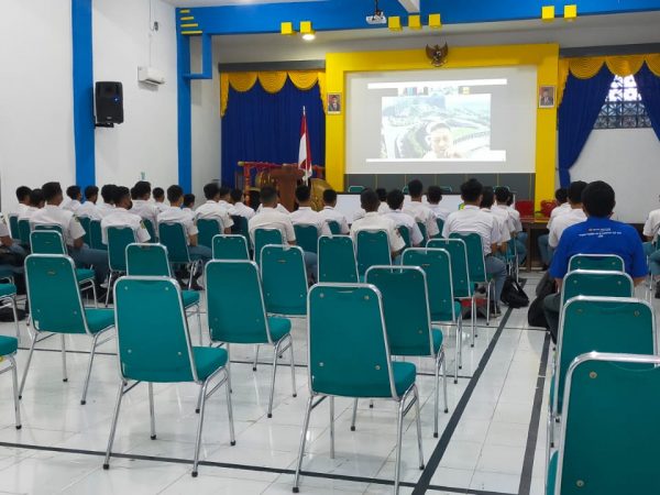 Rekrutmen UT School Di SMK Negeri 01 Semarang