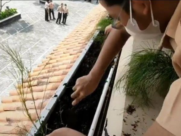 SOSWIT dan Pilah Sampah, Aksi Peduli Lingkungan SMAN 2 Semarang
