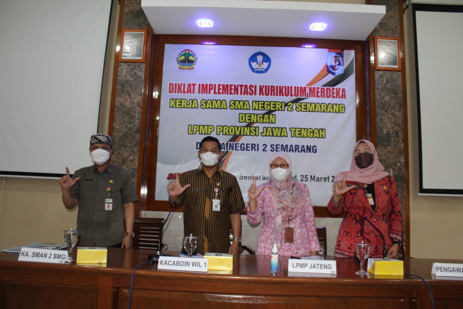 Diklat Implementasi Kurikulum Merdeka SMA Negeri 2 Semarang Diklat Implementasi Kurikulum Merdeka SMA Negeri 2 Semarang