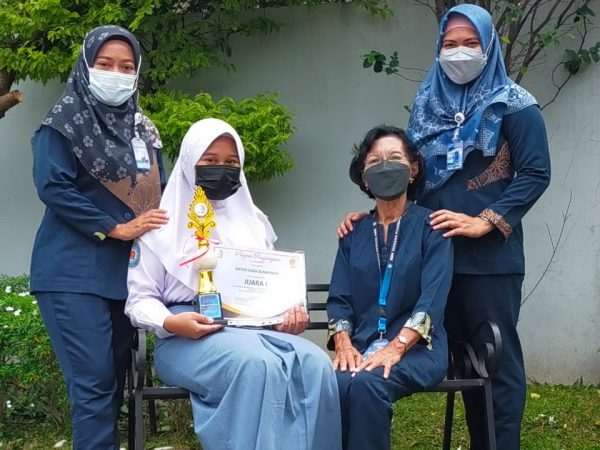 SMK Yayasan Pharmasi Juara 1 LKS Tingkat Kota Semarang