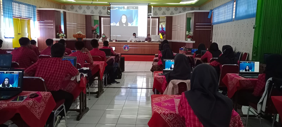 Pembekalan Kompetensi Tambahan Siswa SMK Prov Jateng oleh BJKW IV Surabaya