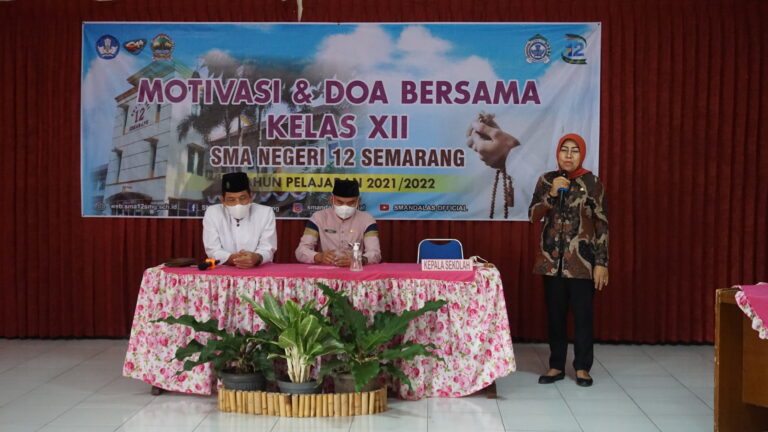 Pelaksanaan Ujian Sekolah Tahun Pelajaran 2021/2022 Di SMAN 12 Semarang