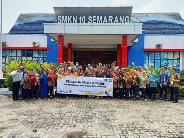 SMKN 10 Semarang Ajak Guru BK SMP Membangun Aplikasi BK Online