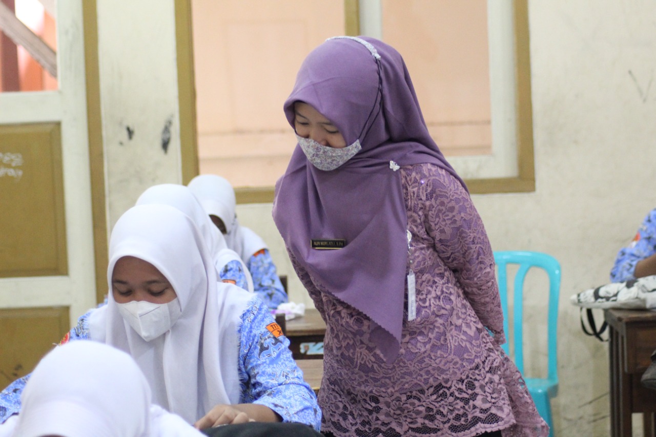 Seribu Puisi STEMA Untuk Kartini
