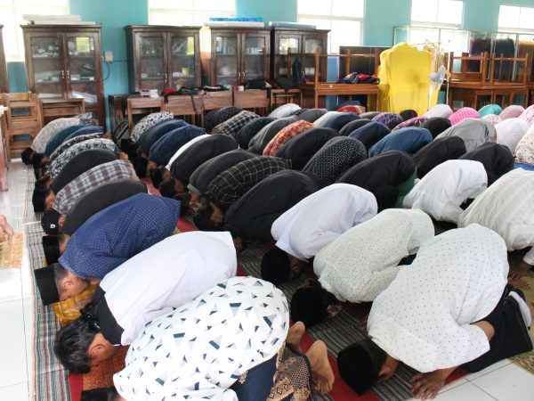 Hari Kedua Pesantren Kilat SMKN Satu Atap Tuntang