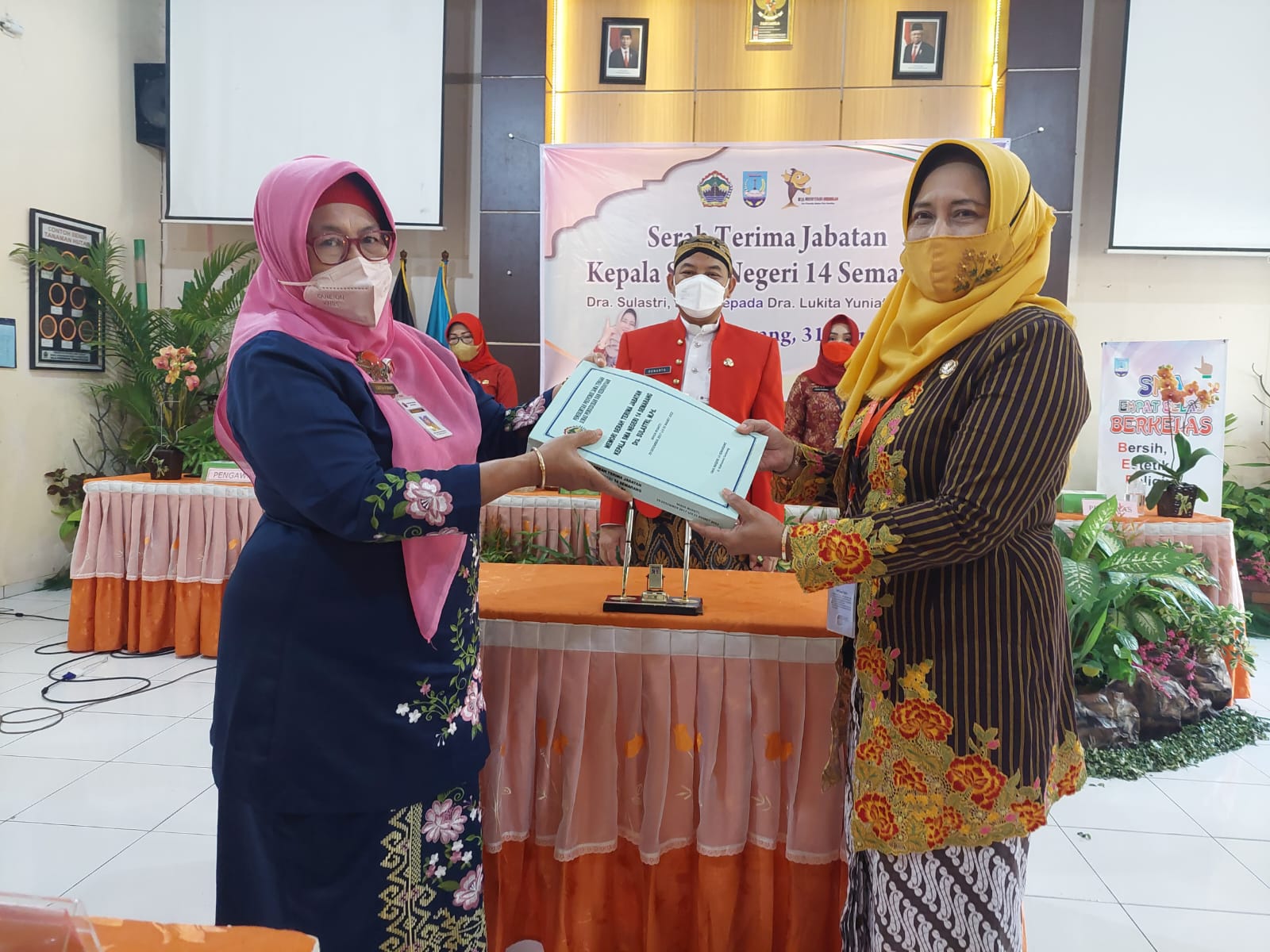 Resmi Terima Jabatan, Bu Lukita Dipercaya Mampu Teruskan Prestasi SMAN 14 Semarang