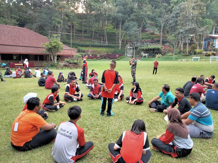 5 Siswa SMKN 4 Semarang Ukir Prestasi Tiada Henti, Antusias ikuti kegiatan Bela Negara 5 Siswa SMKN 4 Semarang Ukir Prestasi Tiada Henti, Antusias ikuti kegiatan Bela Negara