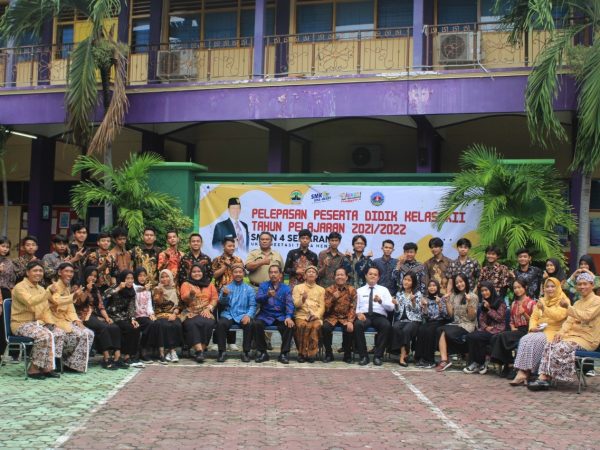 589 Alumni SMKN 4 Siap Bersaing Meraih Mimpi
