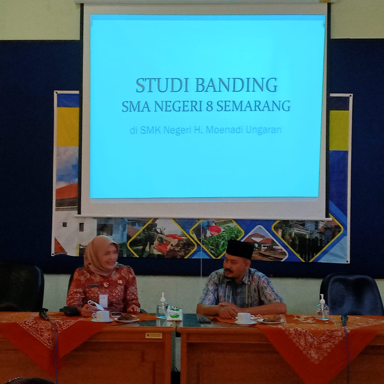 Kunjungan Tim Adiwiyata SMAN 8 Semarang Kunjungan Tim Adiwiyata SMAN 8 Semarang
