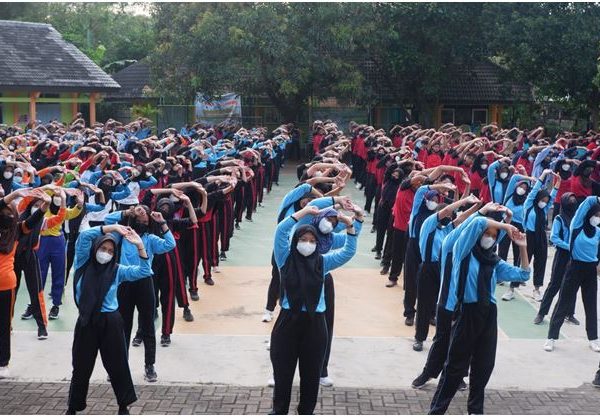 Jumat Berbudaya di SMAN 16 Semarang