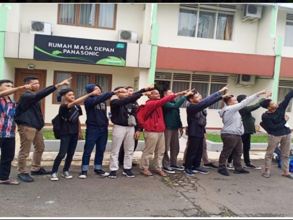 Meniti Asa di PKL PT Panasonic Manufakturing Indonesia Jakarta Meniti Asa di PKL PT Panasonic Manufakturing Indonesia Jakarta