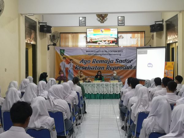 AYO REMAJA SADAR KESEHATAN REPRODUKSI