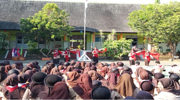 PRAMUKA TANGGUH DI SMAN PENARI Gelar Karya Ambalan Barata Adijaya dan Kalimasada SMAN 16 Semarang PRAMUKA TANGGUH DI SMAN PENARI Gelar Karya Ambalan Barata Adijaya dan Kalimasada SMAN 16 Semarang