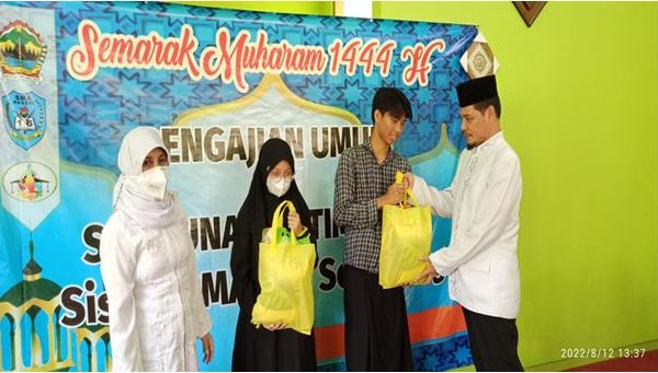 SEMARAK MUHARRAM 1444 H DI SMAN 16 SEMARANG: Peduli – Berbagi – Kolaborasi SEMARAK MUHARRAM 1444 H DI SMAN 16 SEMARANG: Peduli – Berbagi – Kolaborasi