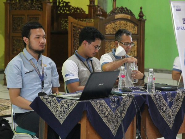 Merajut Asa Bersama United Tractors dan Astra